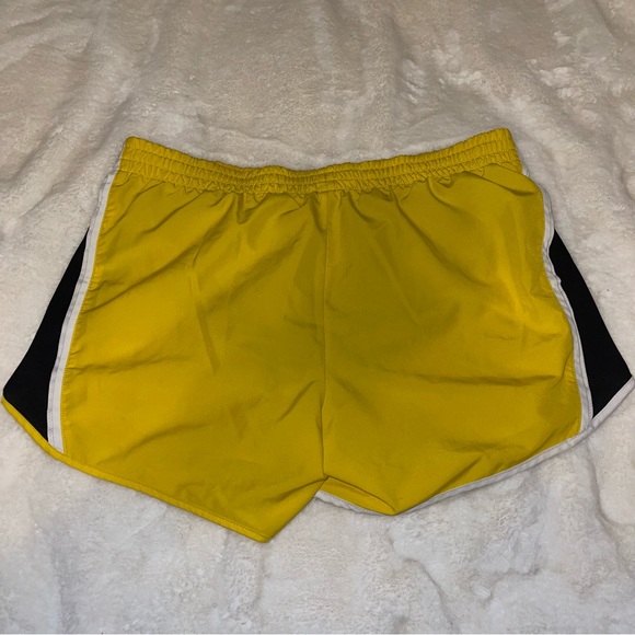 Nike Running shorts - Picture 9 of 10